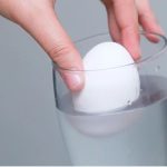 ترفند کاربردی «راهکار تشخیص تخم ‌مرغ فاسد شده»