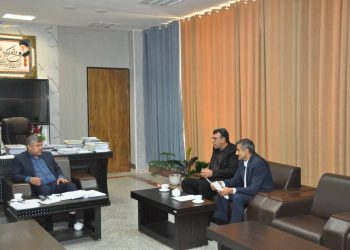 نشست مدیر جدید پست‌بانک کهگیلویه و بویراحمد با دادستان مرکز استان؛ نخستین دیدار راهبردی باقرنیا چه پیام‌هایی دارد؟/ تأکید موسویان بر حمایت از تولید و صیانت از حقوق عامه